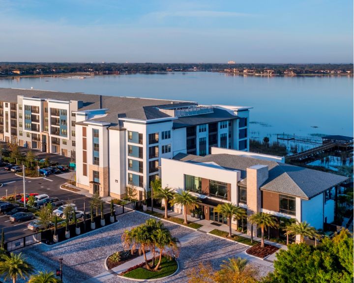 Sand Lake Luxury Apartments in Orlando, FL.